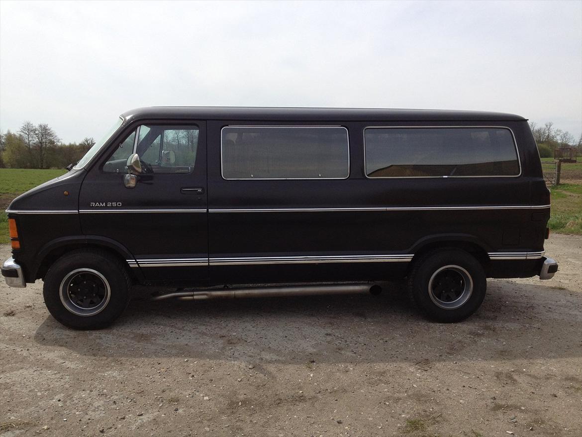 Dodge Ram Van B250 billede 1