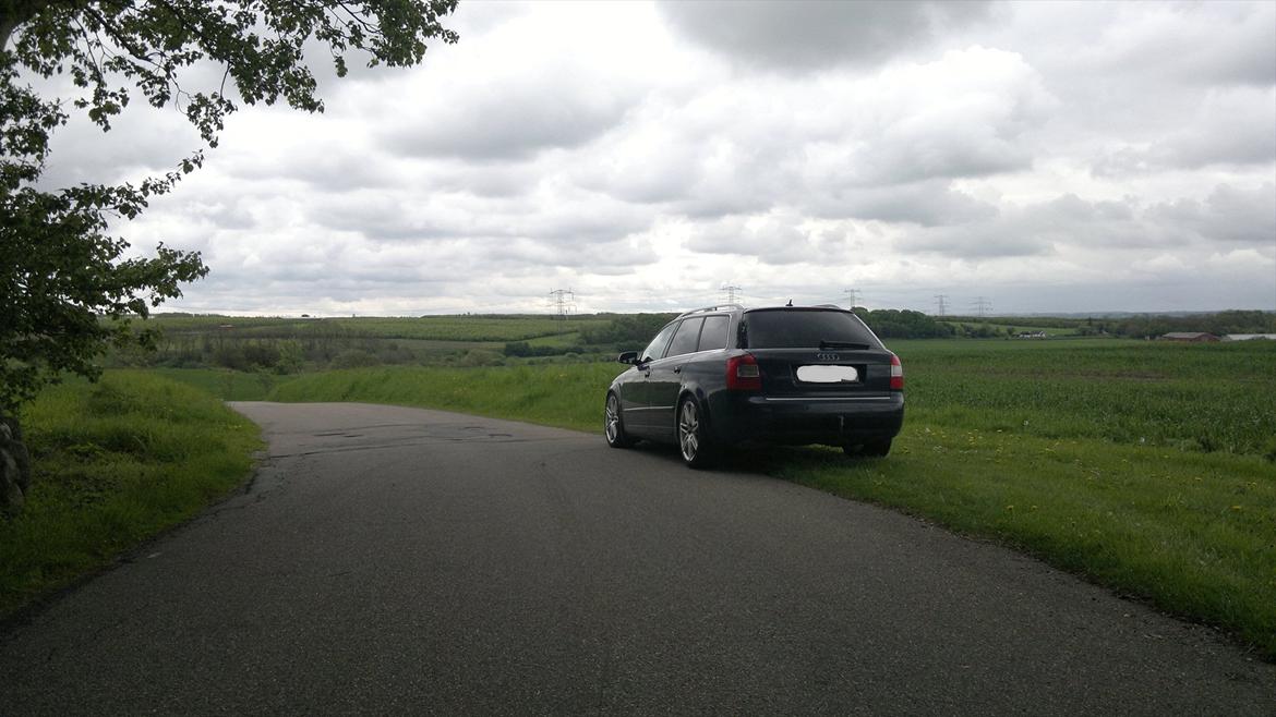 Audi A4 TDI AVANT billede 4