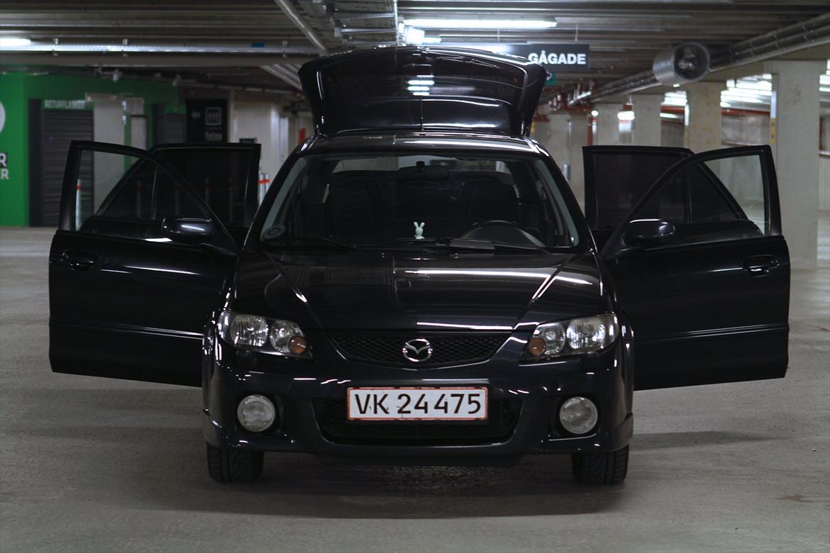Mazda 323f Sportive SOLGT billede 6