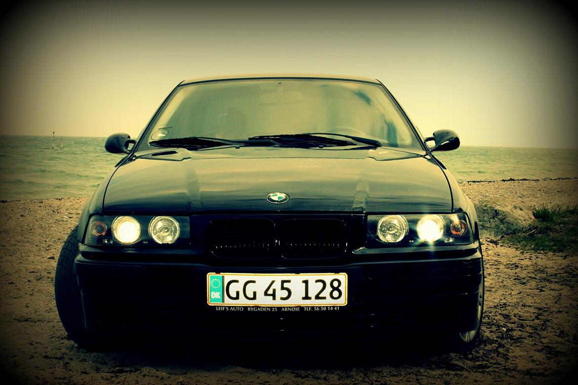 BMW e36 316i (SOLGT) billede 16
