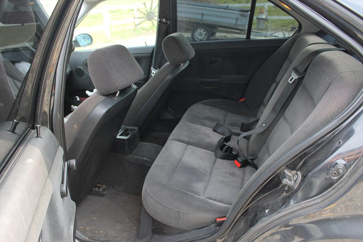 BMW e36 316i (SOLGT) billede 18