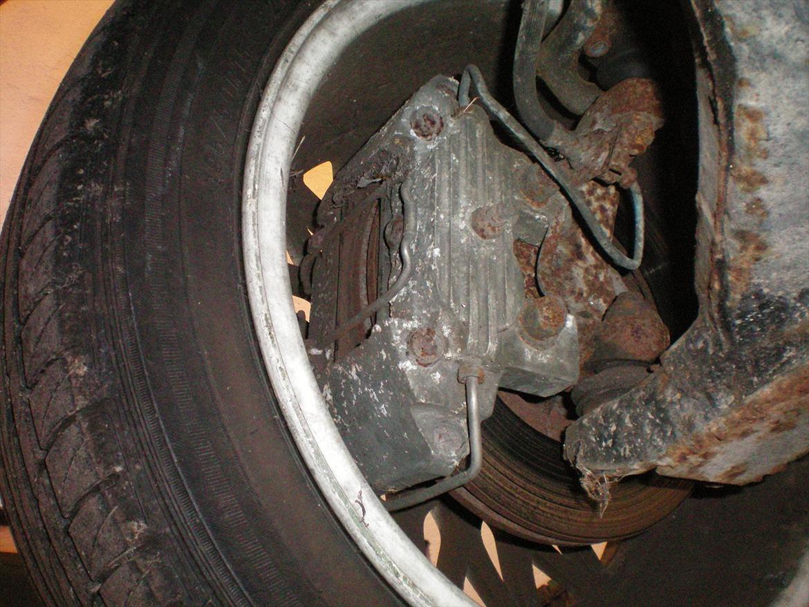 Opel ascona b rallybil billede 12