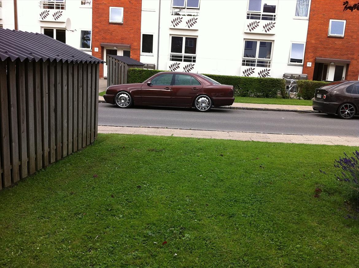 Mercedes Benz w210 E220D billede 1