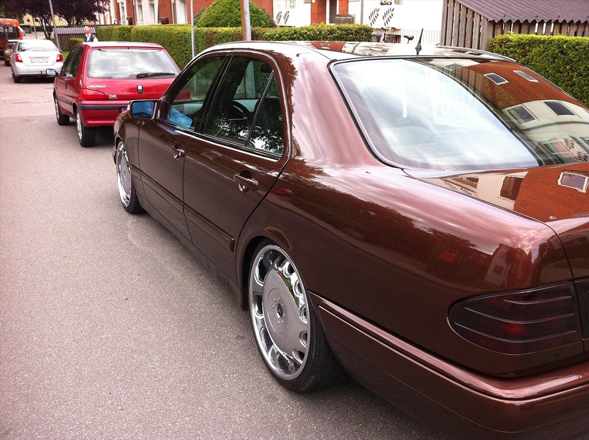 Mercedes Benz w210 E220D billede 4