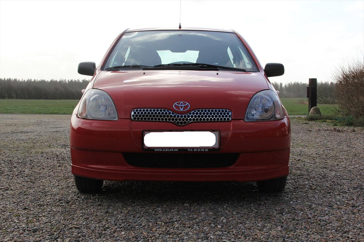 Toyota Yaris 1,3 Linea Luna billede 2