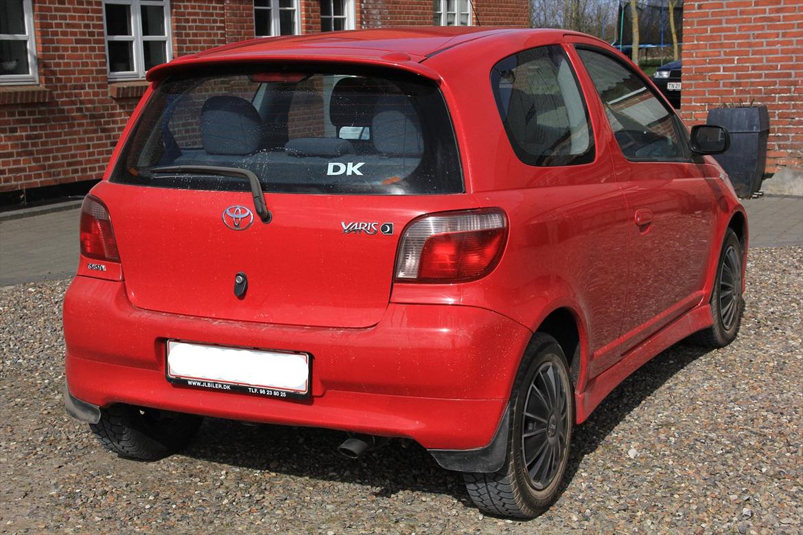 Toyota Yaris 1,3 Linea Luna billede 4