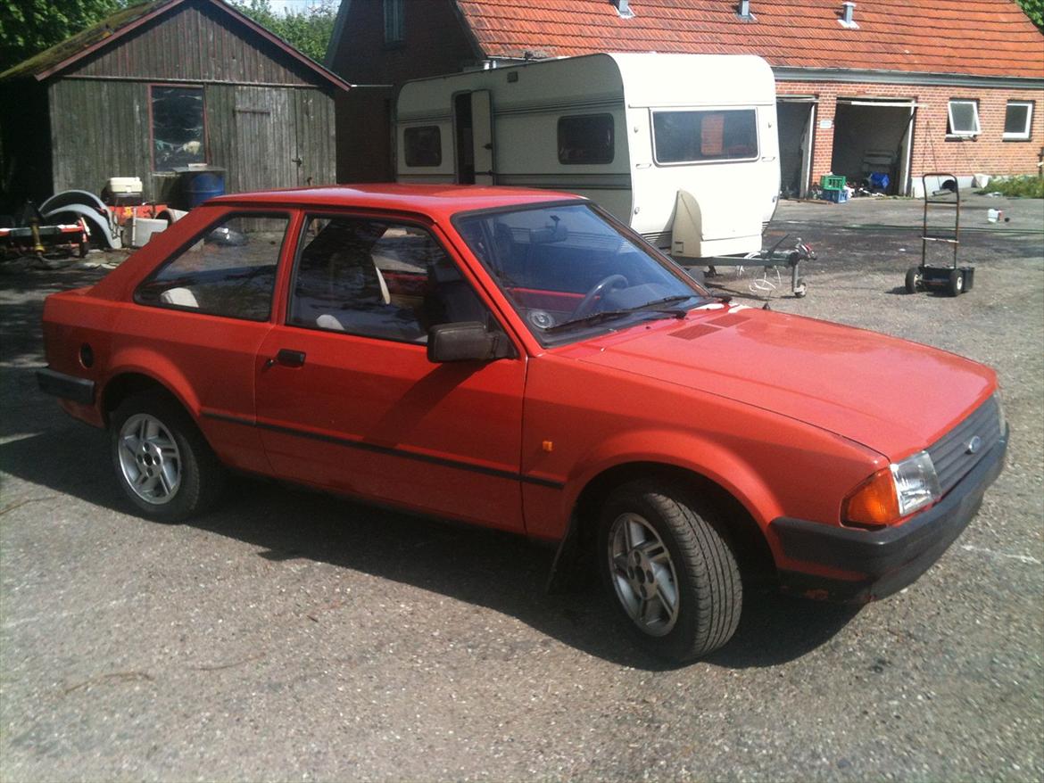 Ford escort mk3 1,3 billede 3