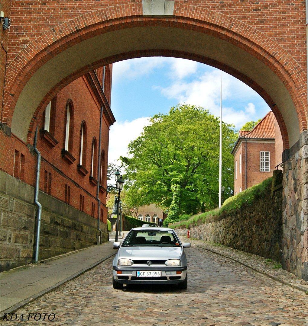 VW Golf III - Vi kom lige forbi vestre landsret. billede 3