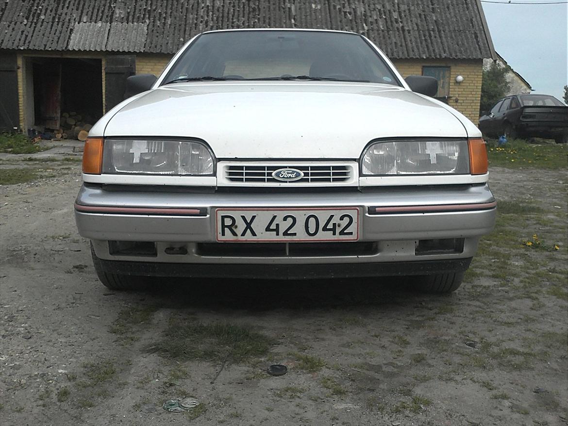 Ford Scorpio 2,4i cl billede 1