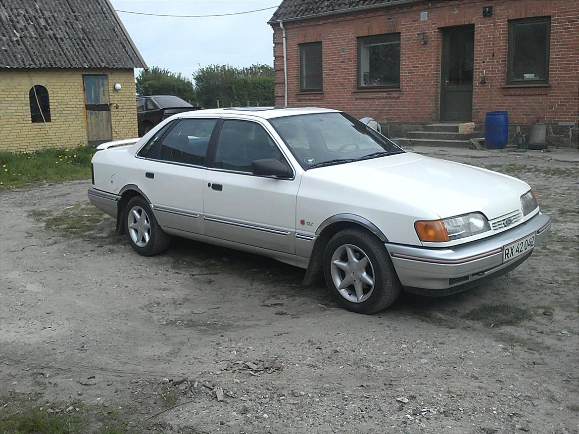 Ford Scorpio 2,4i cl billede 3