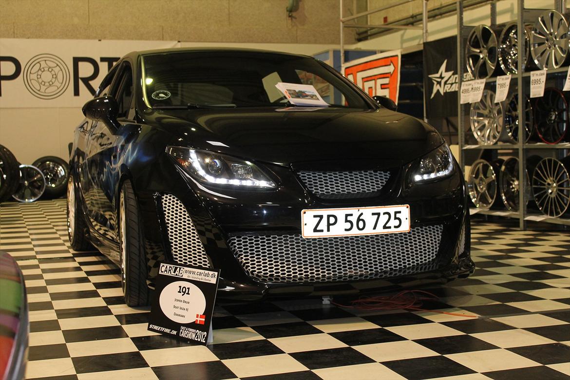 Seat Ibiza 6j showbil billede 2