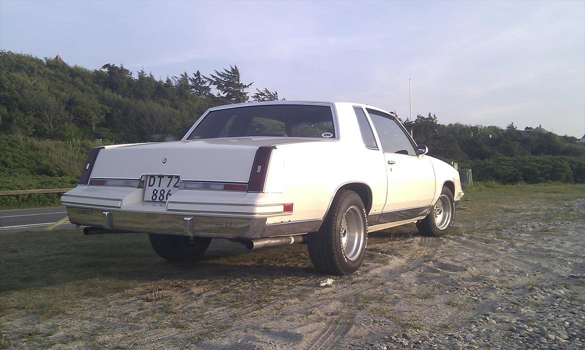 Oldsmobile Cutlass Suprime Calais 350 V8  billede 4