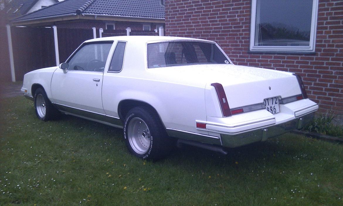 Oldsmobile Cutlass Suprime Calais 350 V8  billede 6