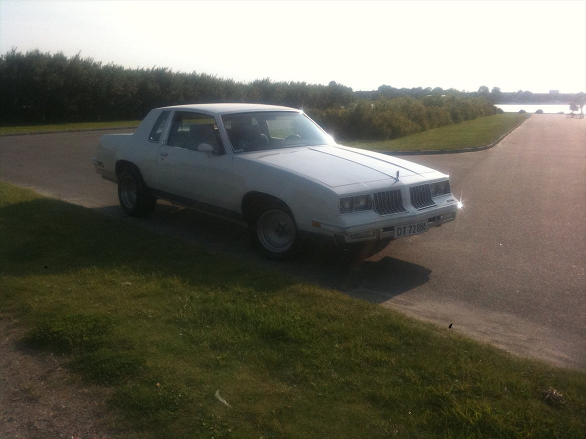 Oldsmobile Cutlass Suprime Calais 350 V8  billede 19