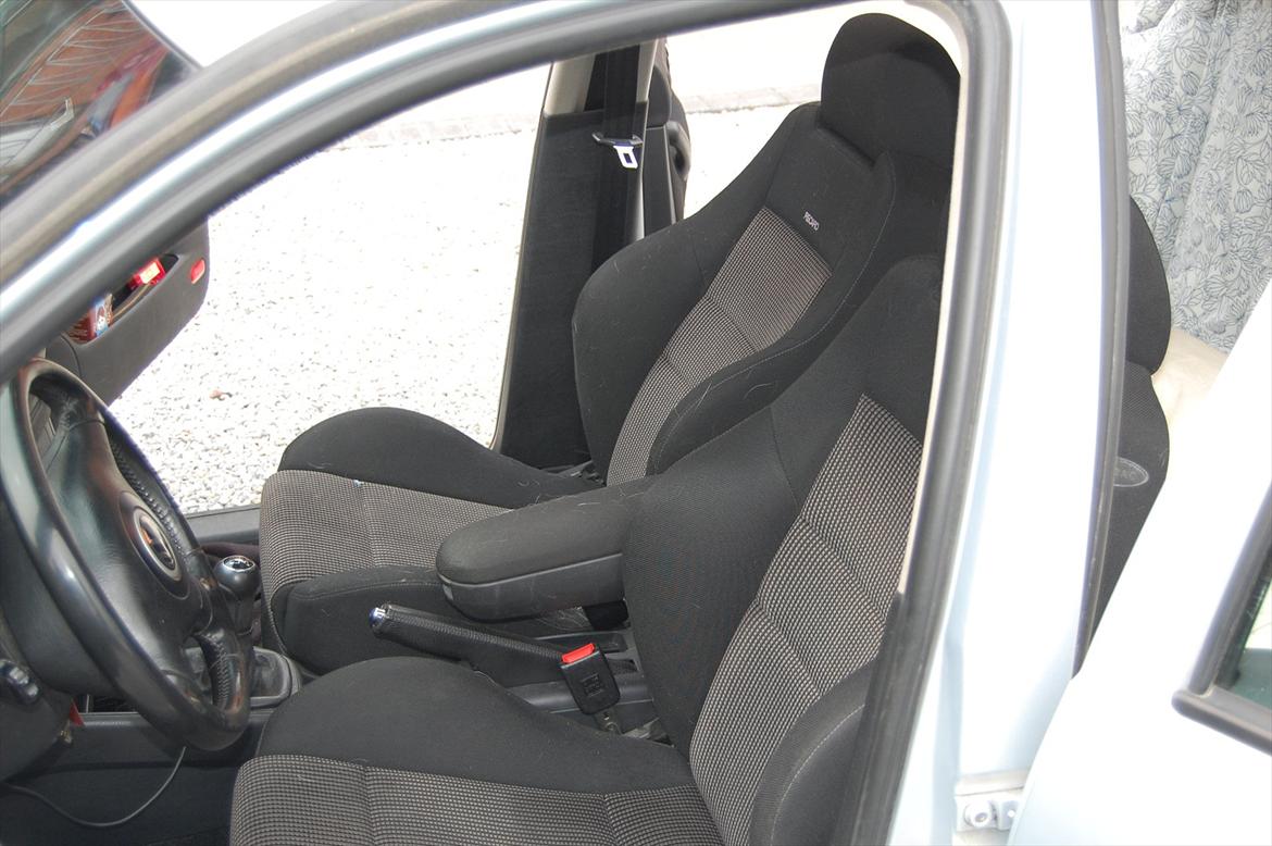 VW Golf 4 TDI Highline - recaro kabine :)  billede 8