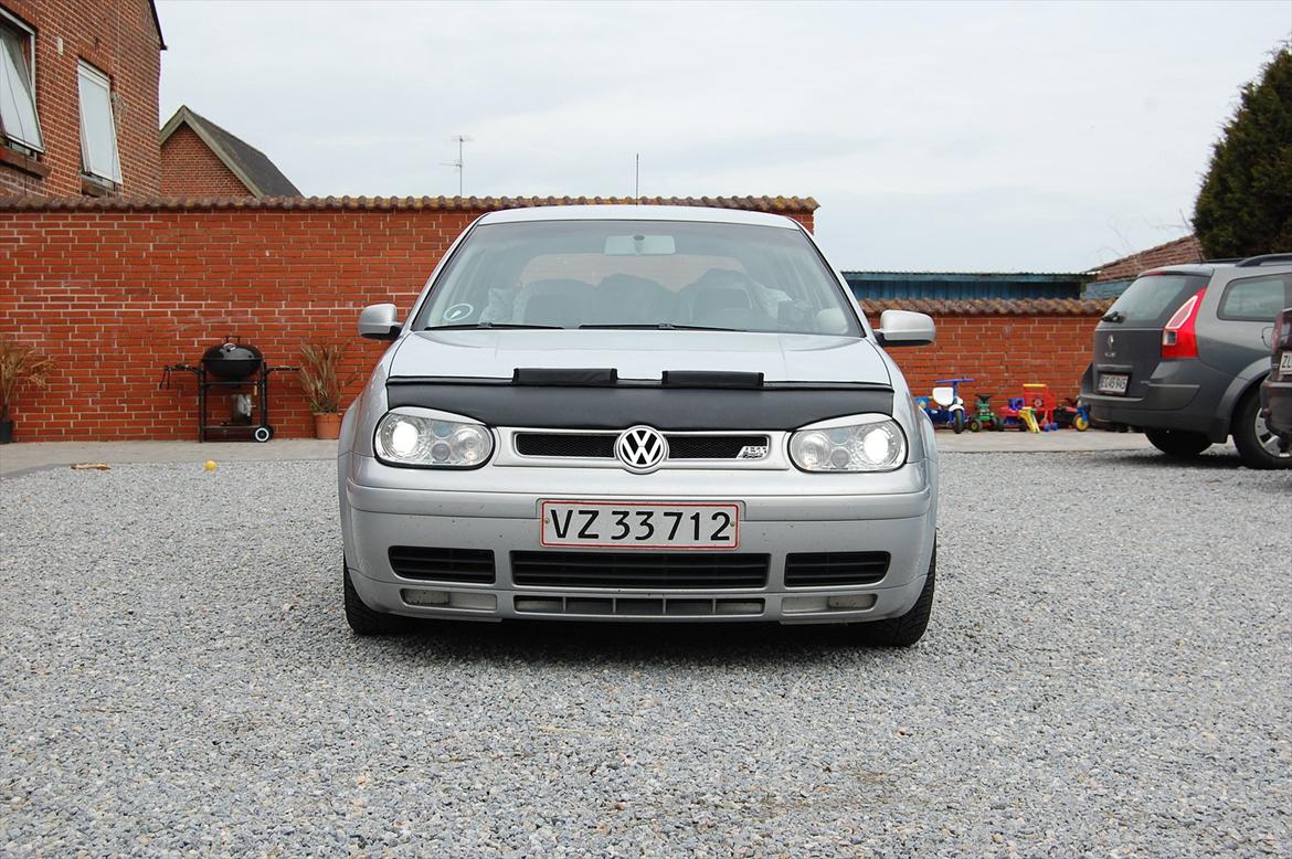 VW Golf 4 TDI Highline - hoodbra/stenslagsbekytter og V6 underlæbe billede 10