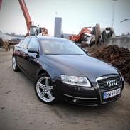 Audi A6 4F 2,4