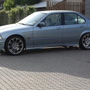 BMW 318i aut.