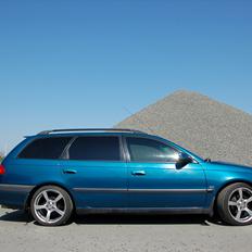 Toyota Avensis 2,0 Sol