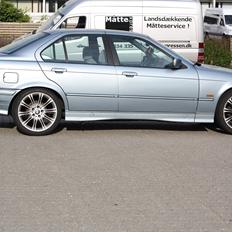 BMW 318i aut.