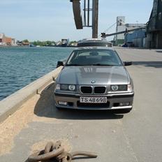 BMW e36 320i 