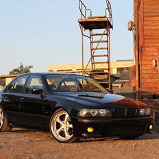 BMW E39 523I <----DuB sA fUcK---->**SOLGT**