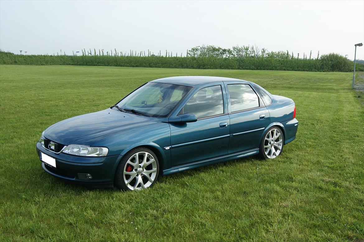 Opel vectra b billede 1