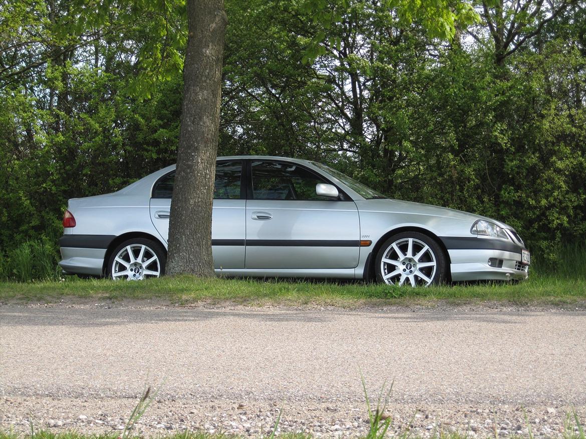 Toyota Avensis 1,8 billede 7