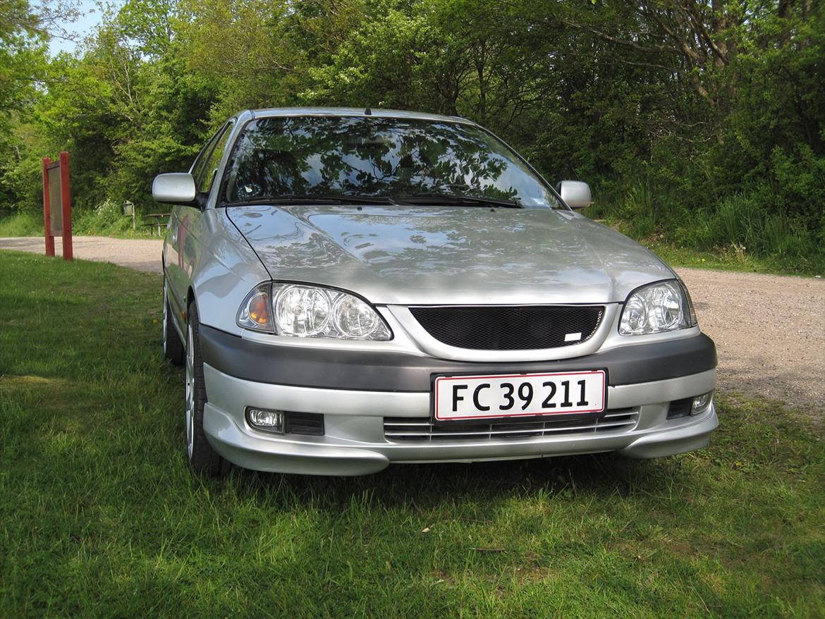 Toyota Avensis 1,8 billede 8