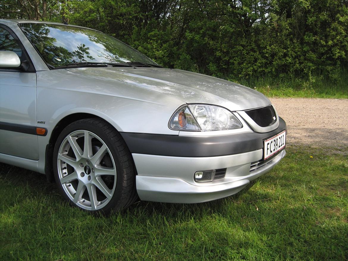 Toyota Avensis 1,8 billede 9