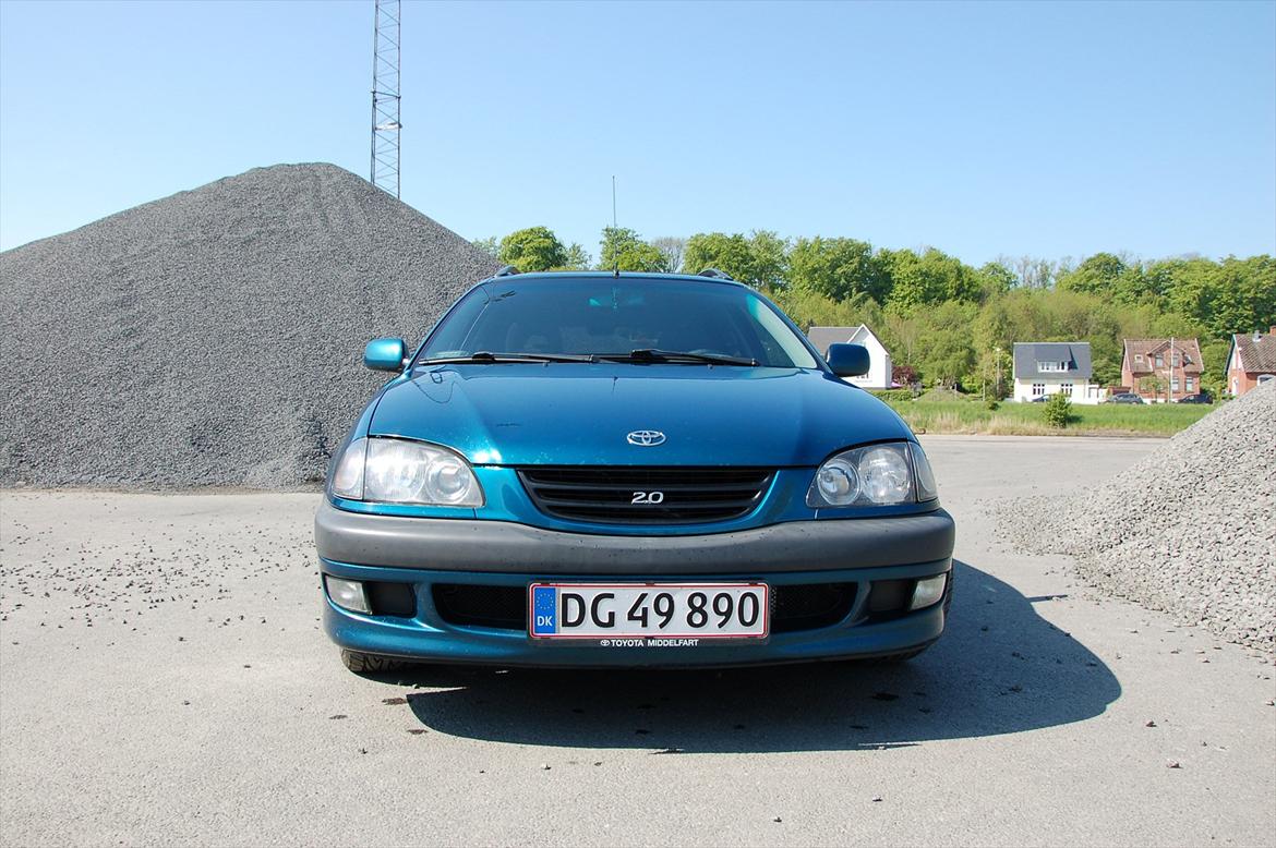 Toyota Avensis 2,0 Sol billede 2