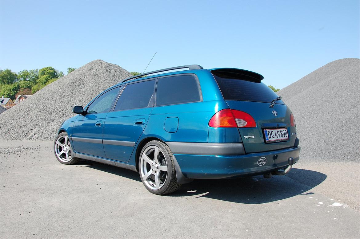 Toyota Avensis 2,0 Sol billede 8