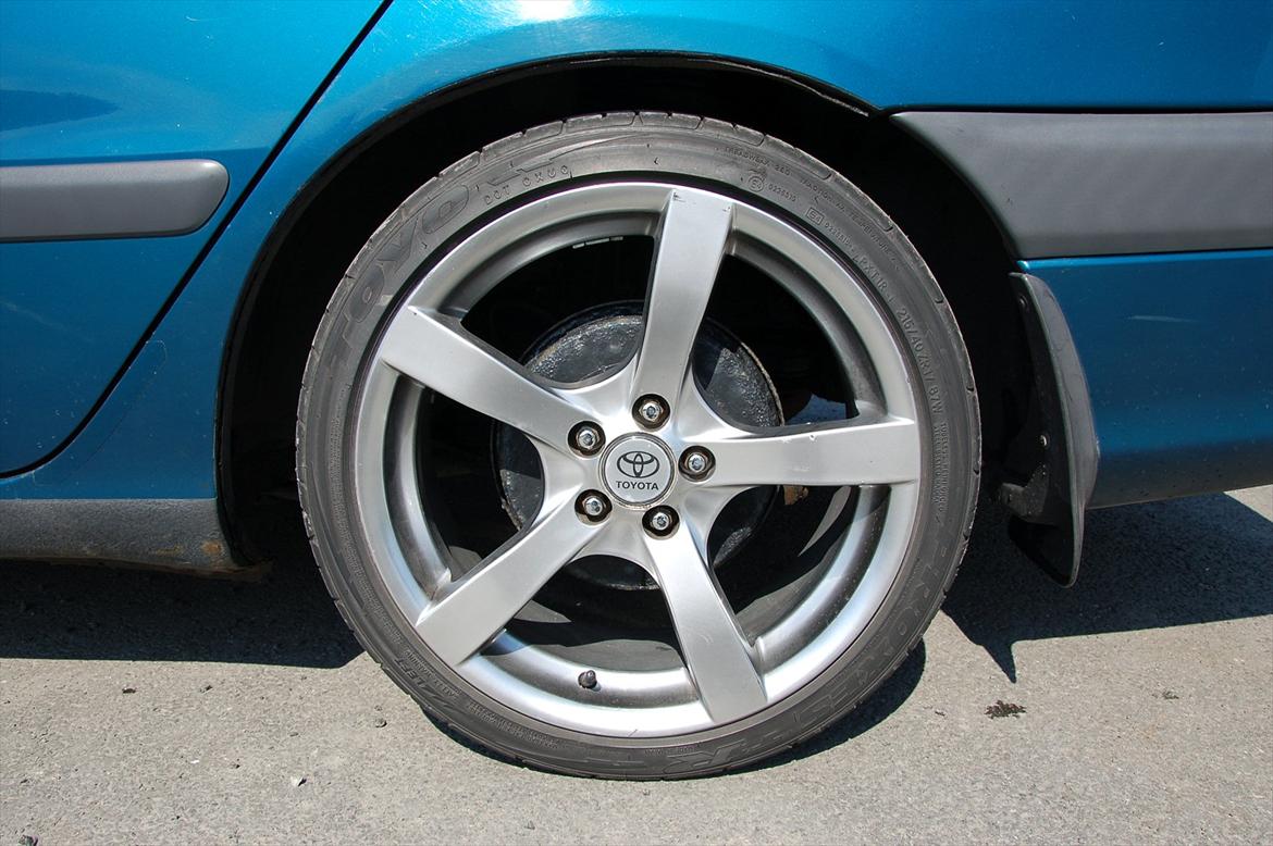 Toyota Avensis 2,0 Sol billede 19