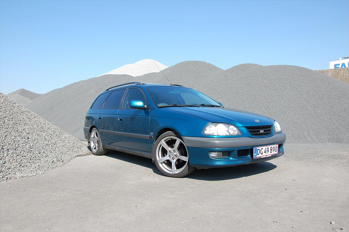 Toyota Avensis 2,0 Sol billede 10