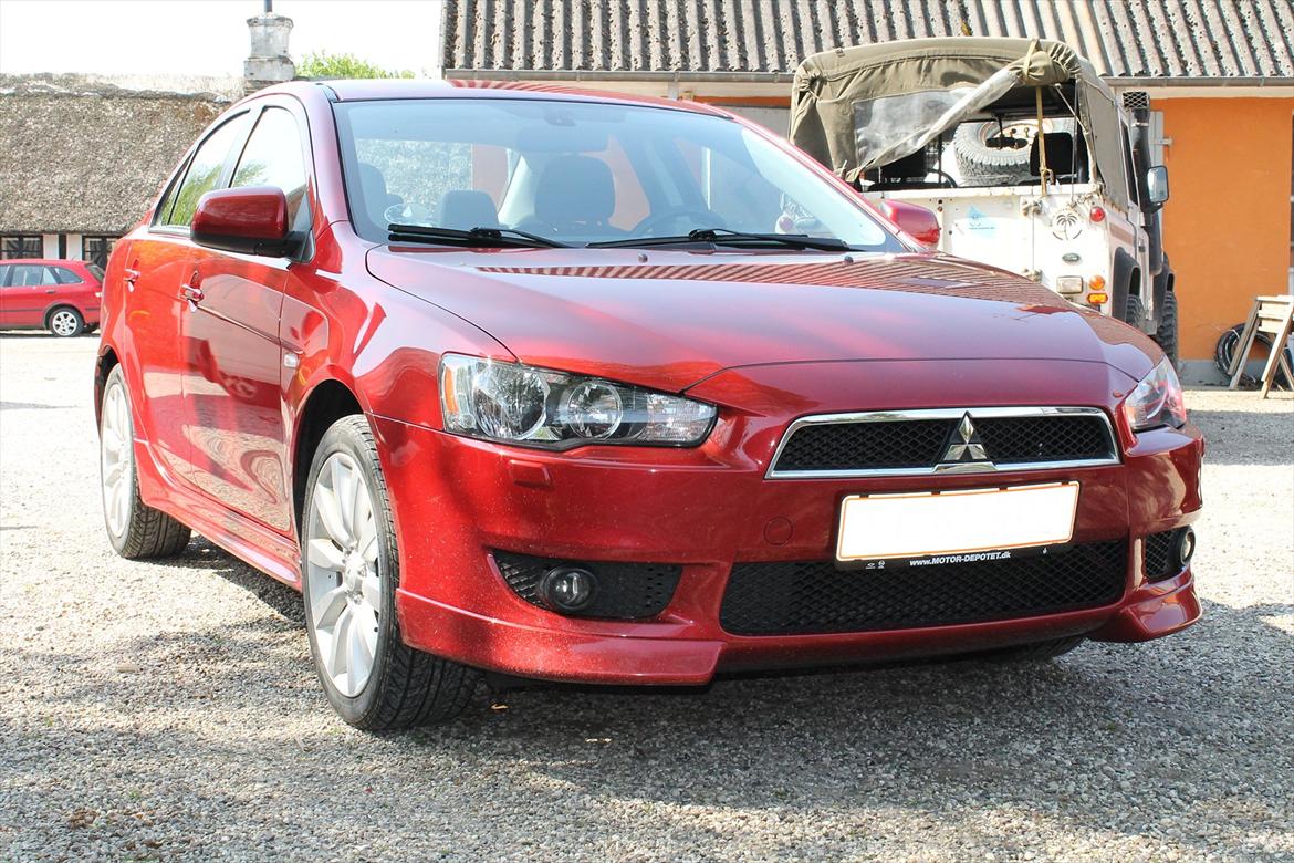 Mitsubishi Lancer Intense Sports Sedan billede 4