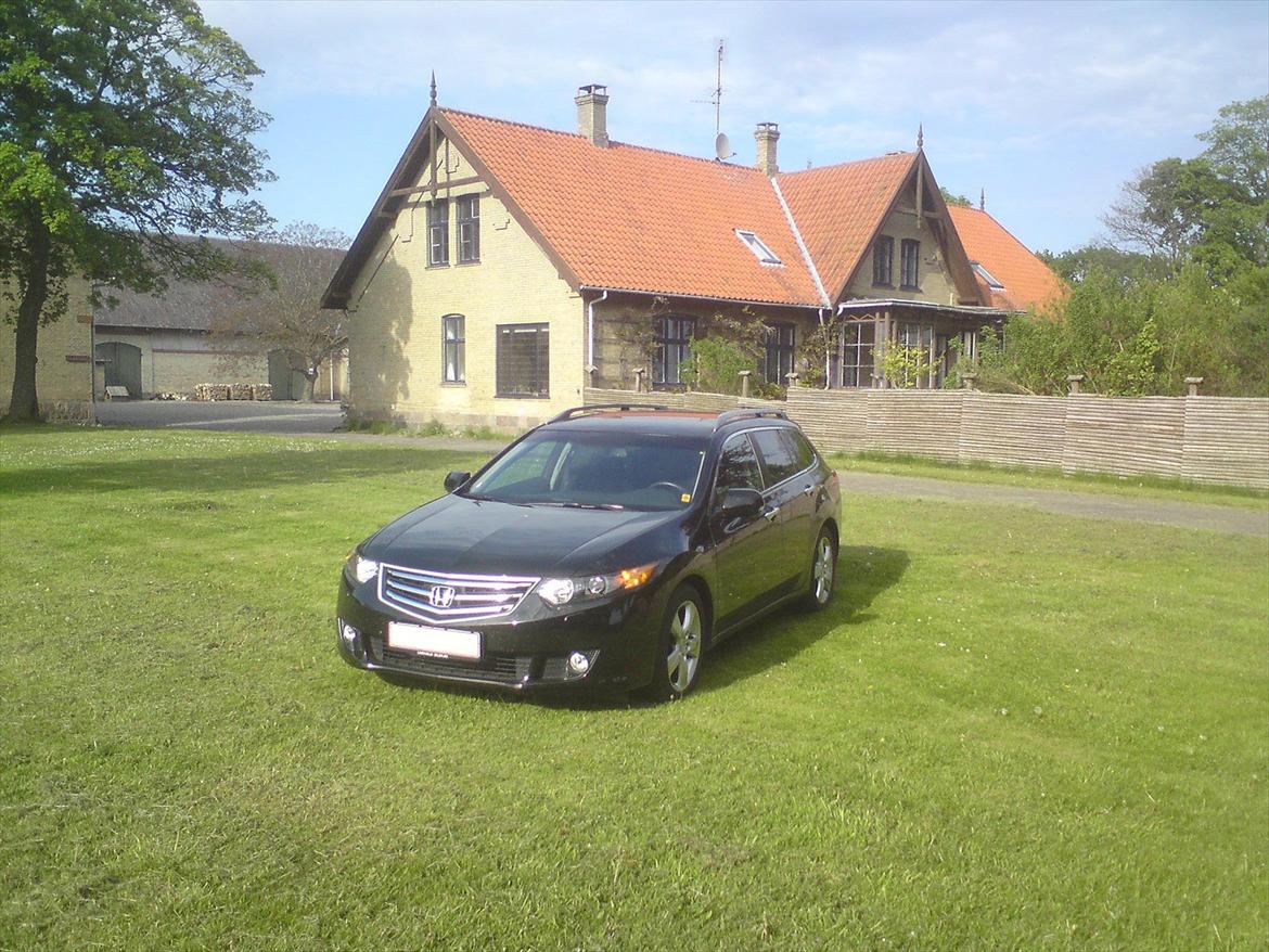 Honda Accord Tourer billede 2