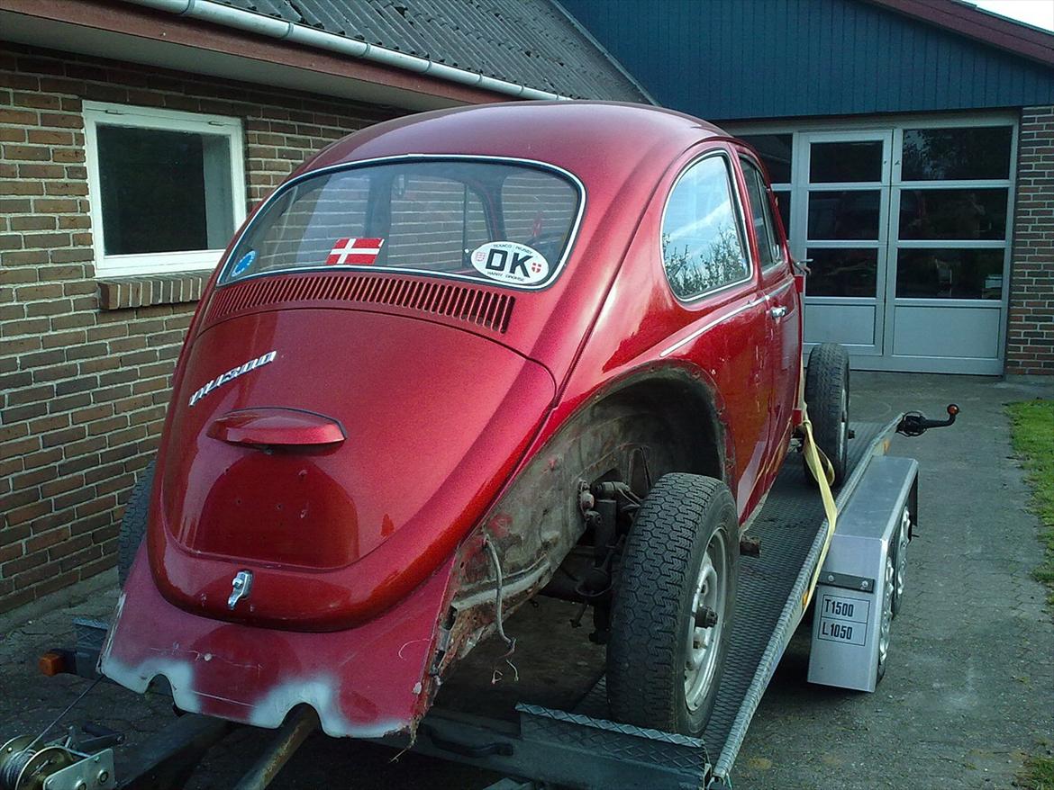 VW 1300 - Pakket og klar til at komme hjem billede 5