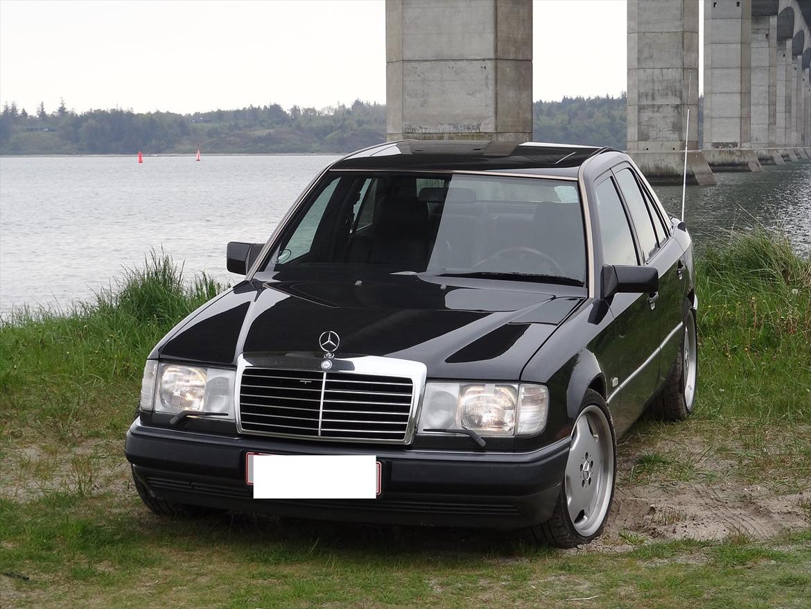 Mercedes Benz W124 300E-24 JAPAN billede 4