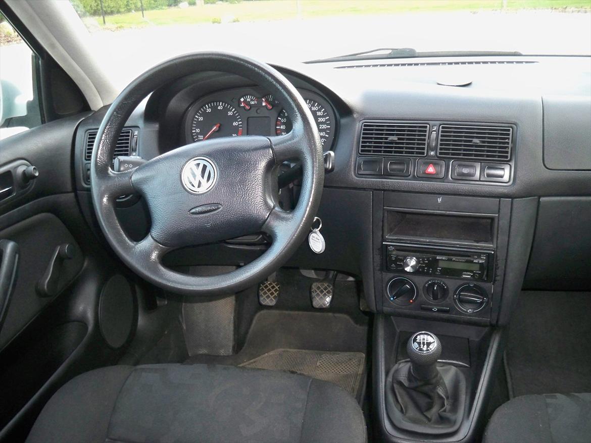 VW Golf 4 1.6 SR billede 16
