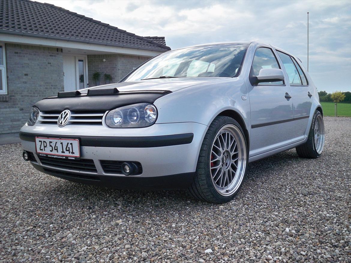 VW Golf 4 1.6 SR billede 2