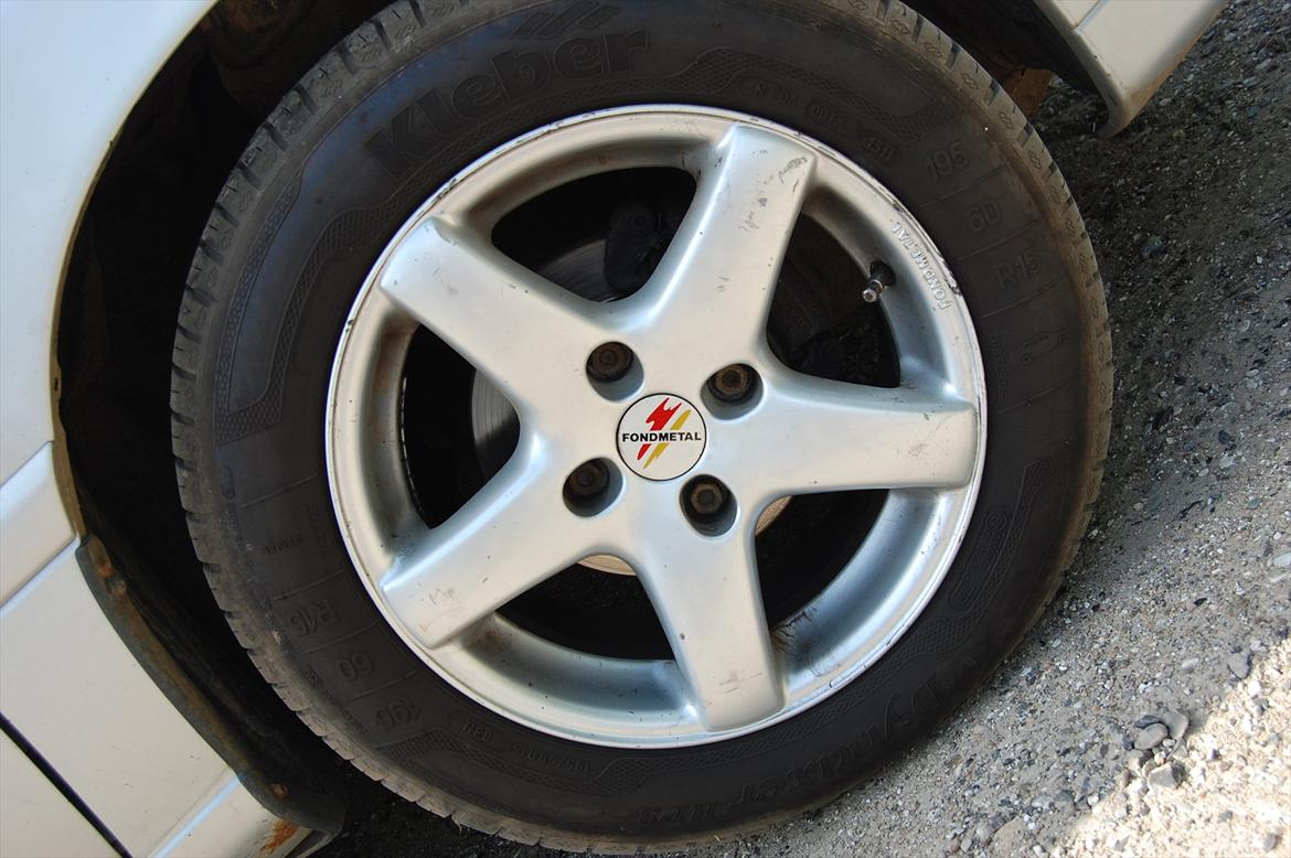 Nissan Primera P10 1,6 LX billede 8