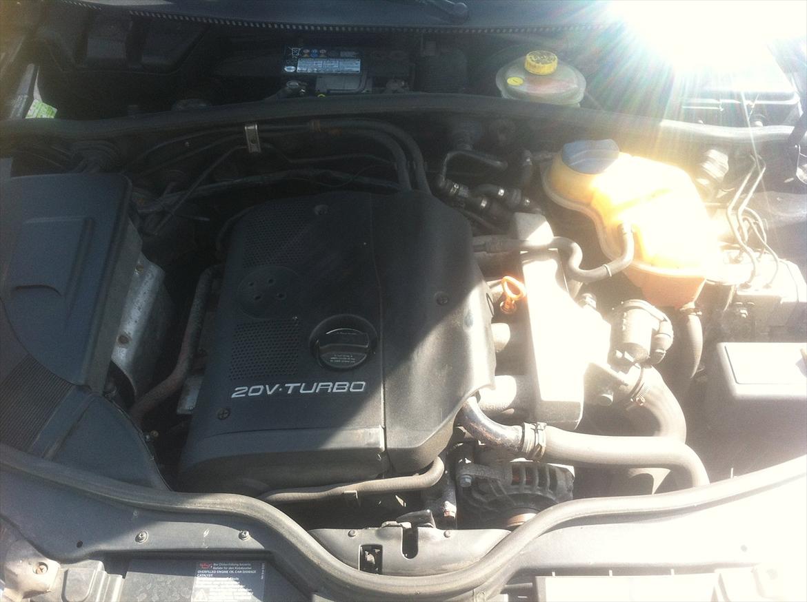 VW Passat Limo 1,8T 20V SOLGT billede 10