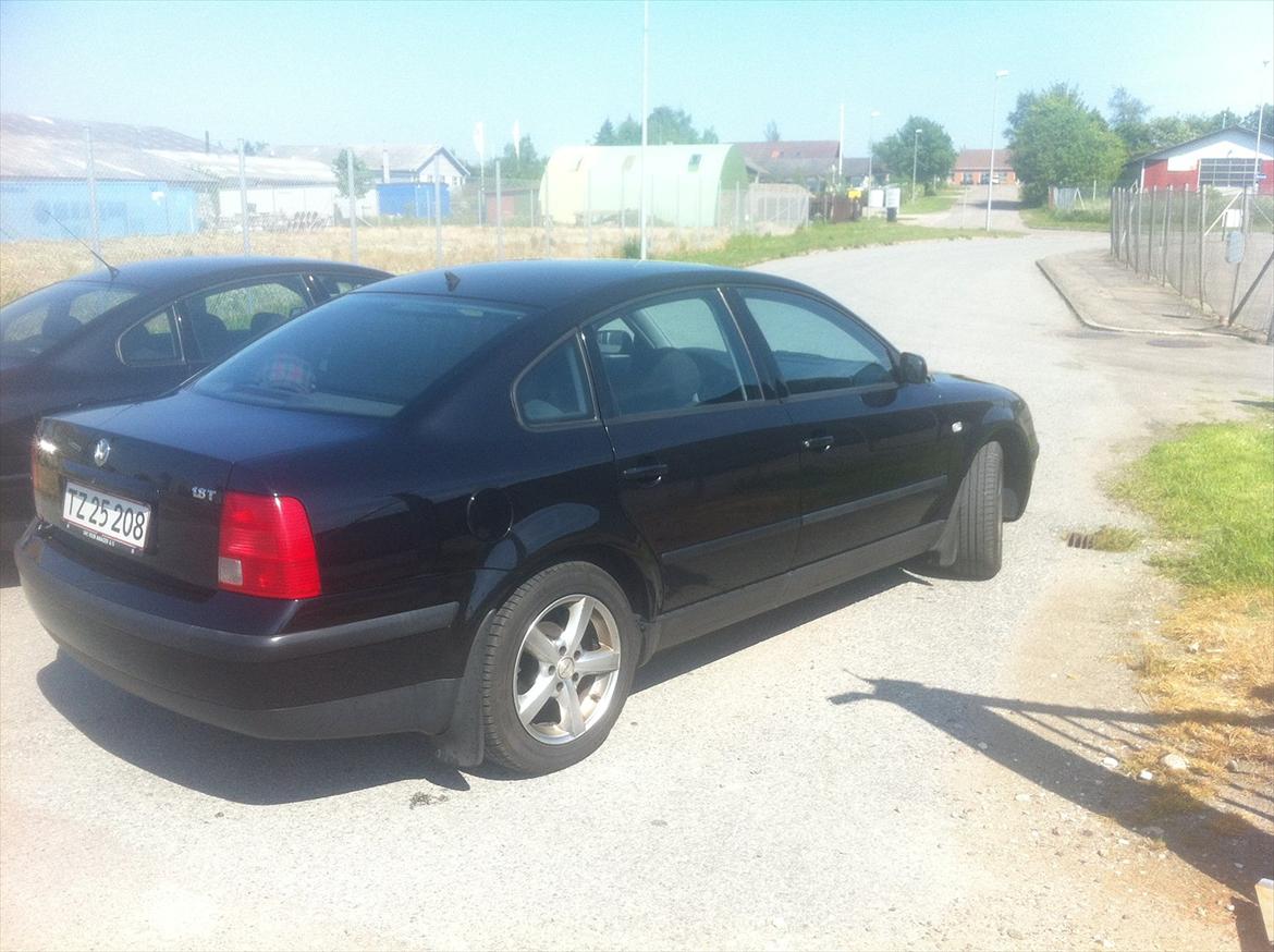 VW Passat Limo 1,8T 20V SOLGT billede 11