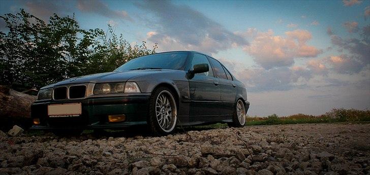 BMW E36 320i - 21.05.12 billede 2