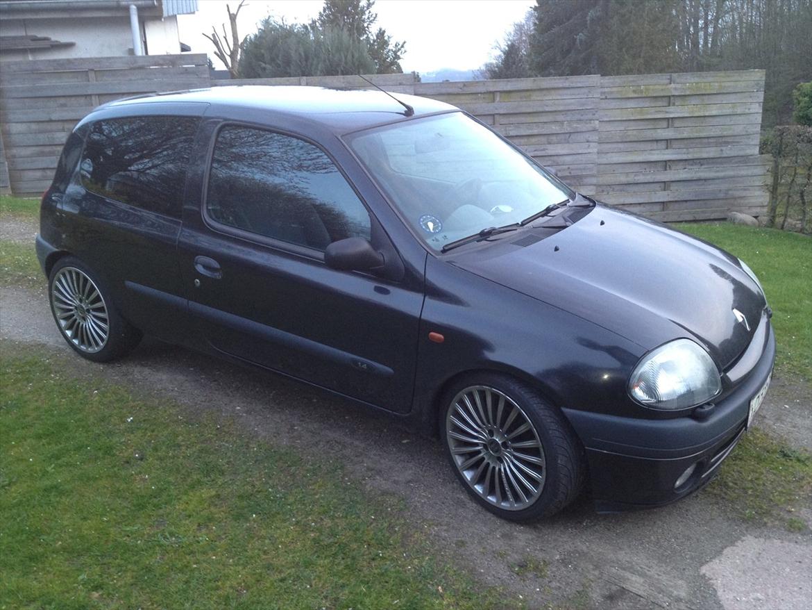 Renault Clio 1,4 **SOLGT** billede 2