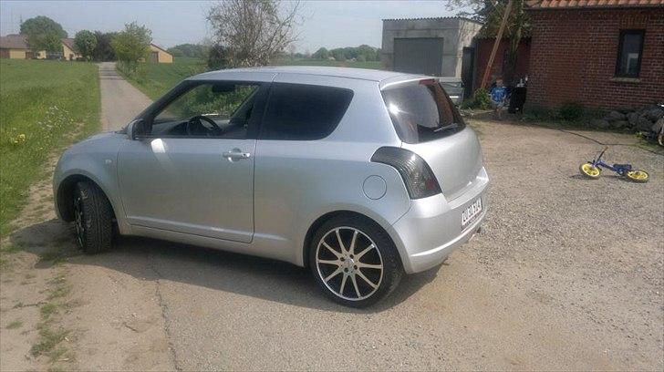 Suzuki swift billede 6