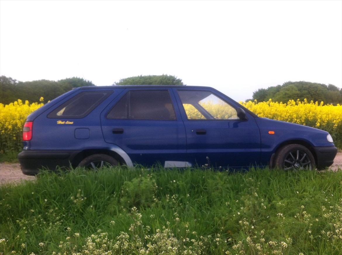 Skoda 1.6 LX Combi "TOTALSKADET" billede 7