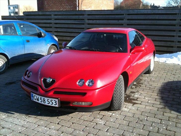 Alfa Romeo GTV 916 - Taget på mit arbejde en solfyldt vinterdag billede 8