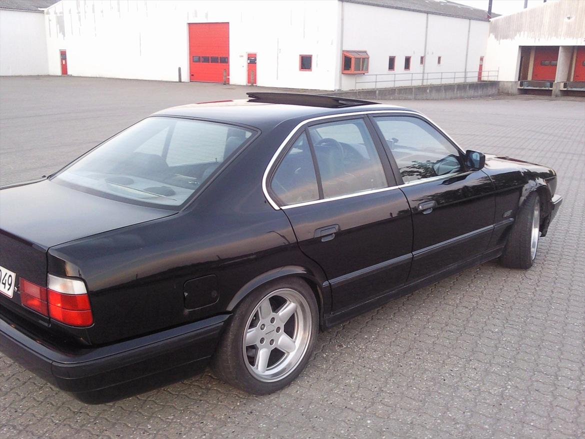 BMW 535 I billede 6