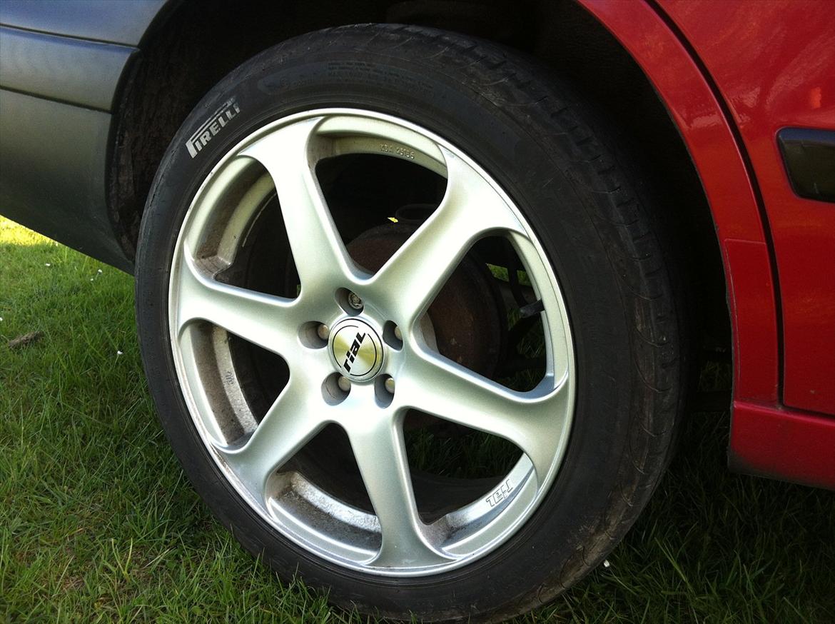 Toyota Carina E 1,6 16V XLi billede 10